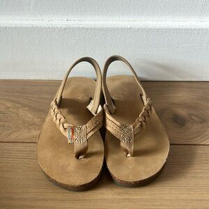 Like new toddler rainbow flip flops